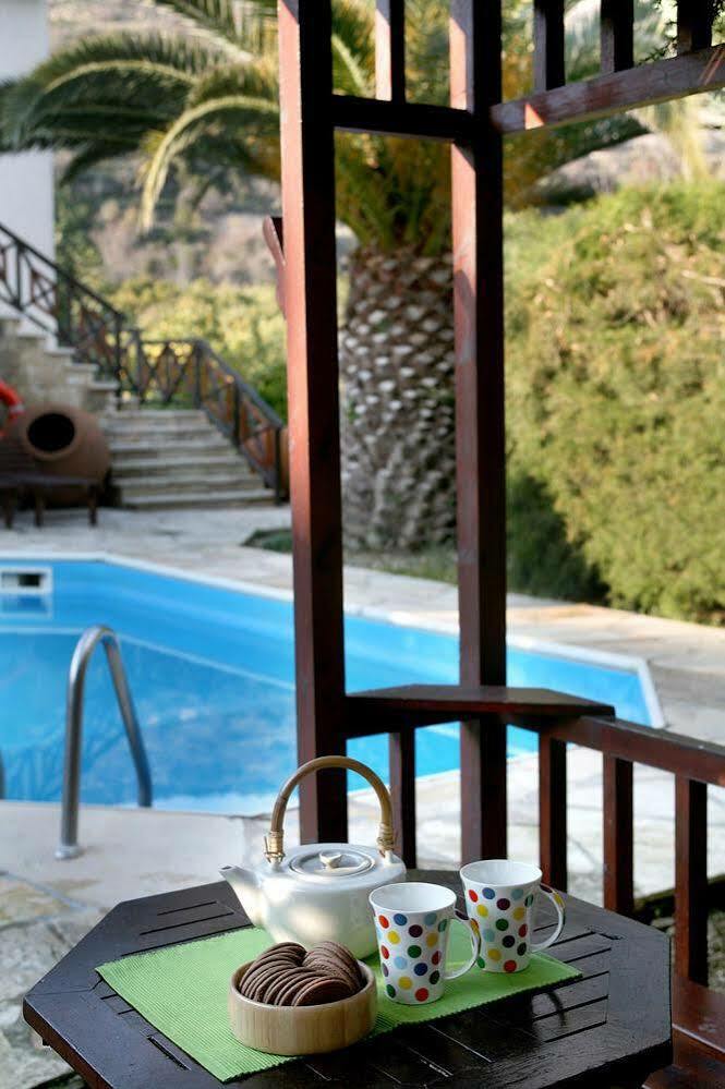 Anna Maria Villa Miliou Buitenkant foto